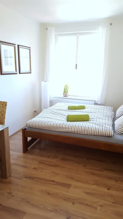 Apartmany U Namesti Броумов Экстерьер фото